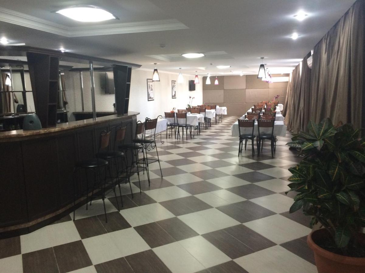Hotel Laeti-Zhaiyk Atyraū Zewnętrze zdjęcie