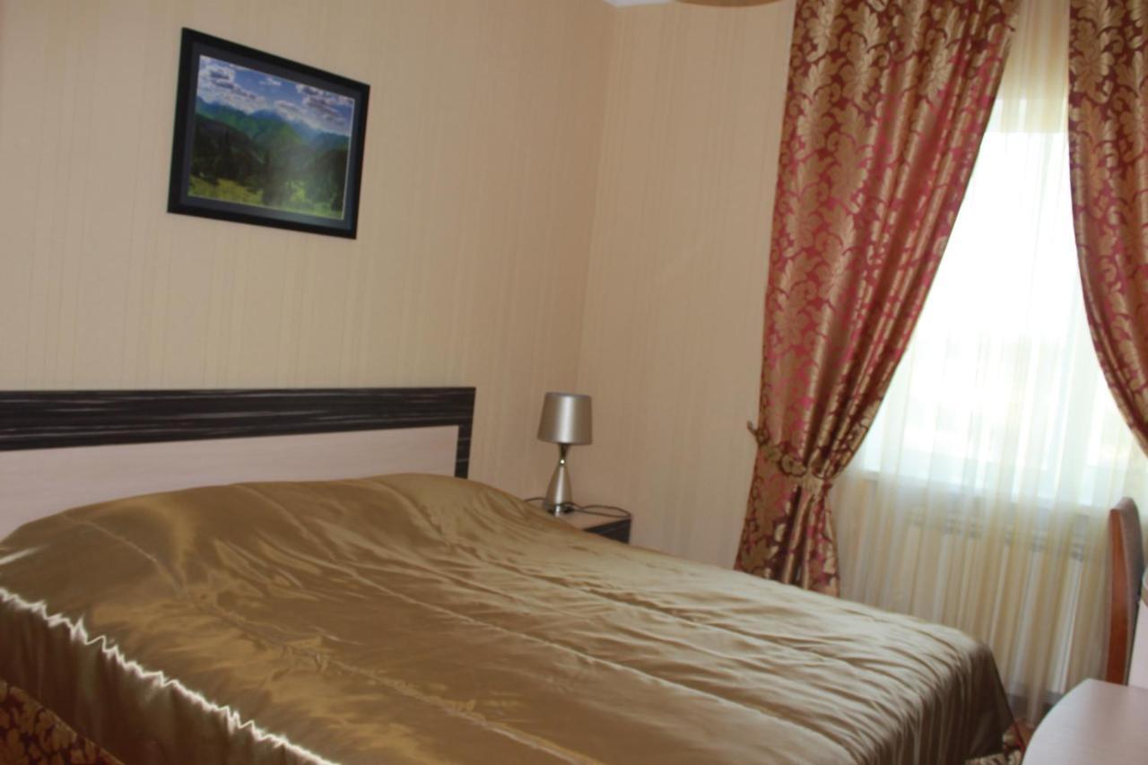 Hotel Laeti-Zhaiyk Atyraū Pokój zdjęcie